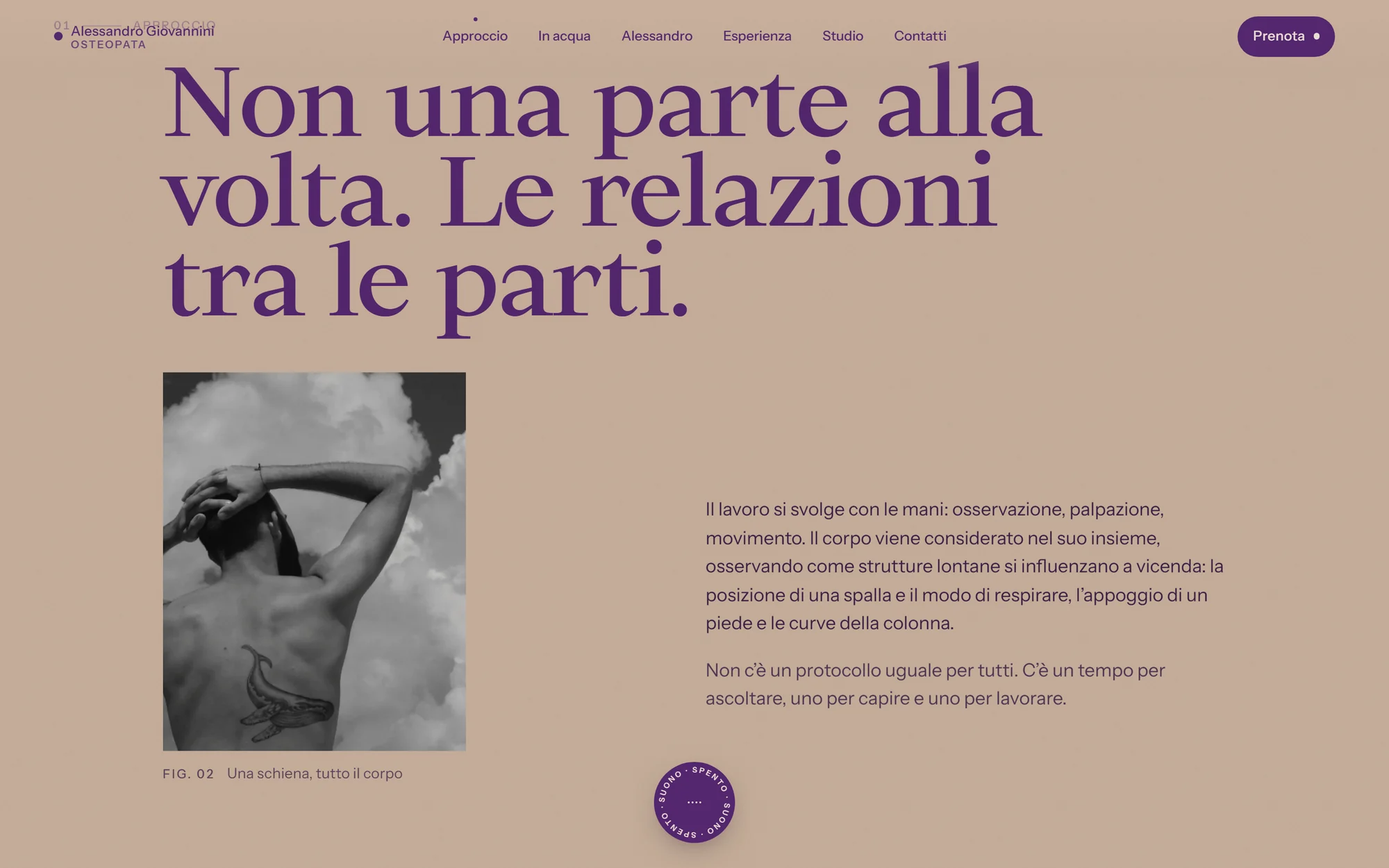 L’approccio apre la pagina al posto dei servizi. Prima si capisce come lavora, poi si prenota.
